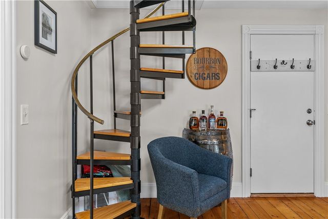 20 Berkeley Avenue 5, Newport, RI 02840