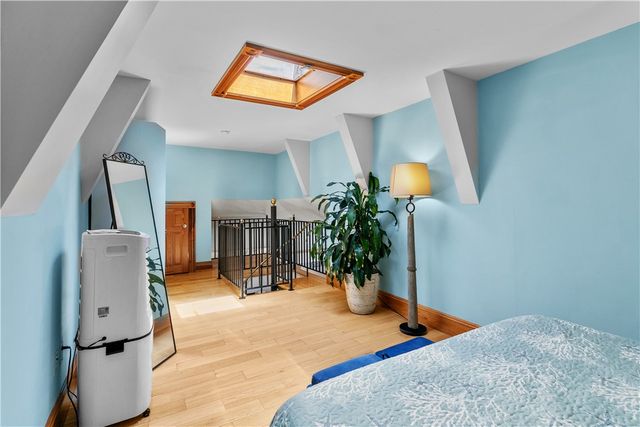 20 Berkeley Avenue 5, Newport, RI 02840