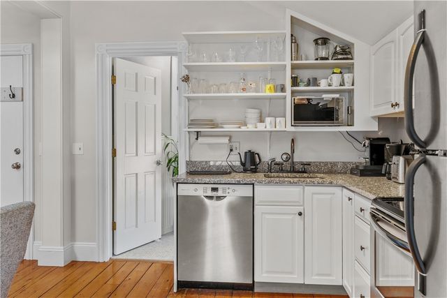 20 Berkeley Avenue 5, Newport, RI 02840