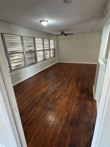 2522 Jackson Street, La Marque, TX 77568