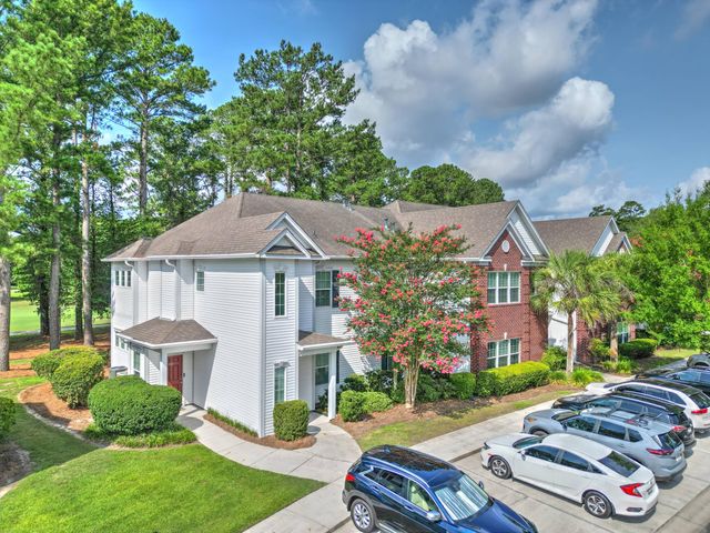 182 Golfview Lane, Summerville, SC 29485