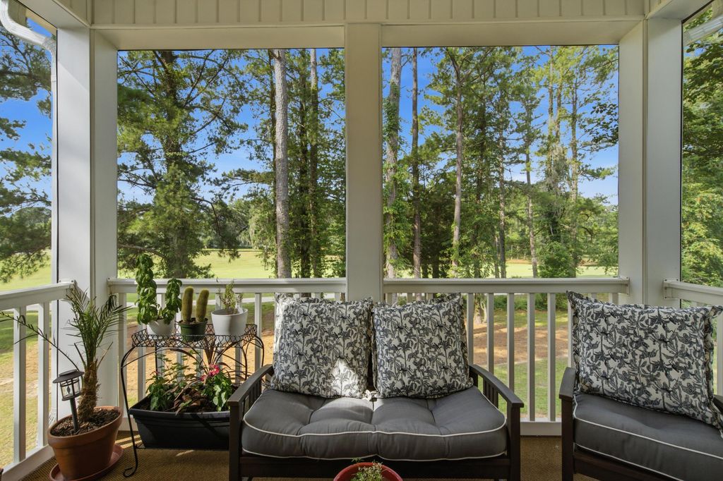 182 Golfview Lane, Summerville, SC 29485
