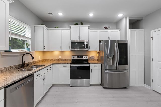 2122 Colson Lane, Johns Island, SC 29455