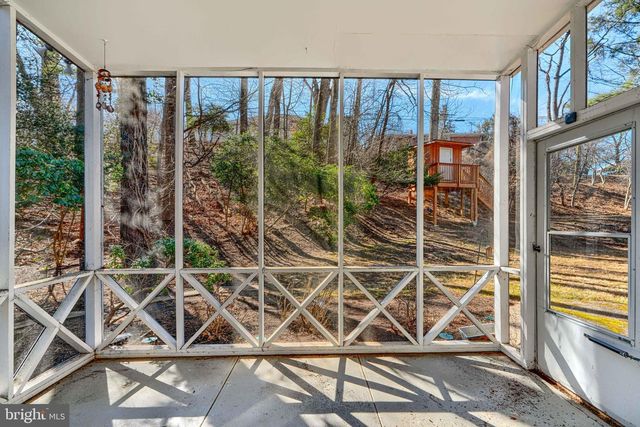 3207 MIDFIELD RD, Pikesville, MD 21208