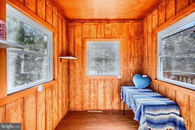 3207 MIDFIELD RD, Pikesville, MD 21208