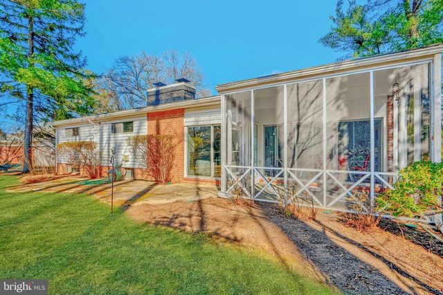 3207 MIDFIELD RD, Pikesville, MD 21208