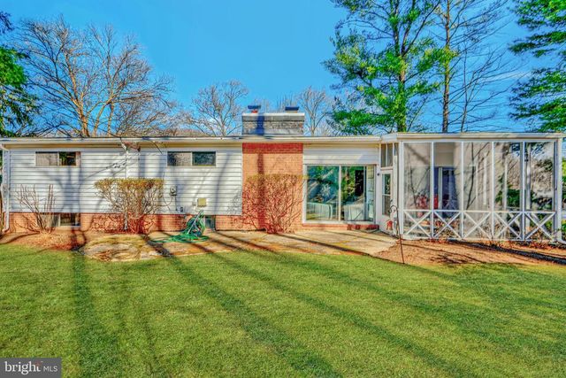 3207 MIDFIELD RD, Pikesville, MD 21208