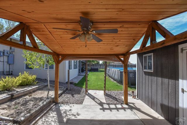 453 E Hahns Peak Ave, Pueblo West, CO 81007