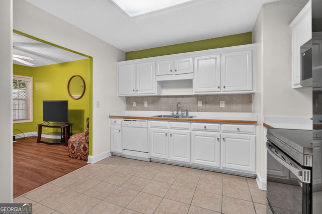3154 Glenloch Place, Lawrenceville, GA 30044