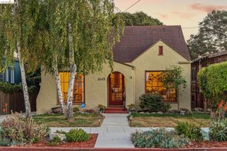 1648 Oak View Ave, Kensington, CA 94707