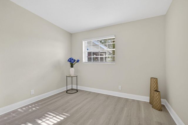 1933 Violet Avenue, West Palm Beach, FL 33415