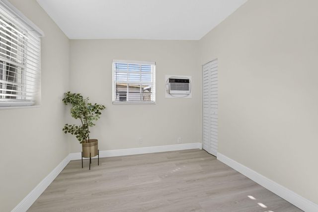 1933 Violet Avenue, West Palm Beach, FL 33415