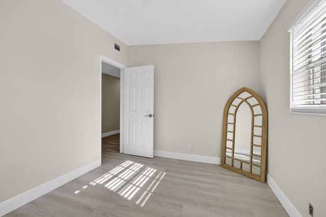 1933 Violet Avenue, West Palm Beach, FL 33415