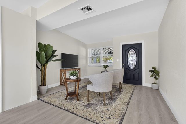 1933 Violet Avenue, West Palm Beach, FL 33415