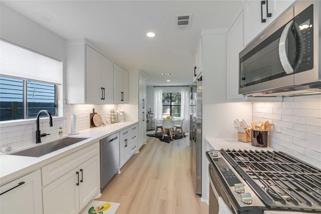 2600 Piping Rock TRL, Austin, TX 78748