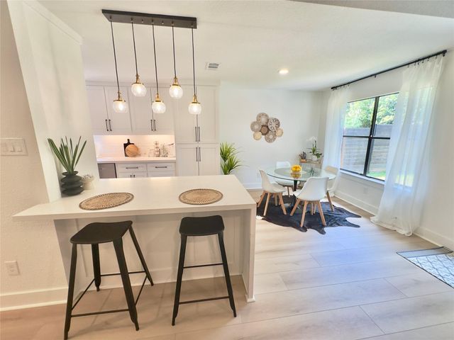 2600 Piping Rock TRL, Austin, TX 78748