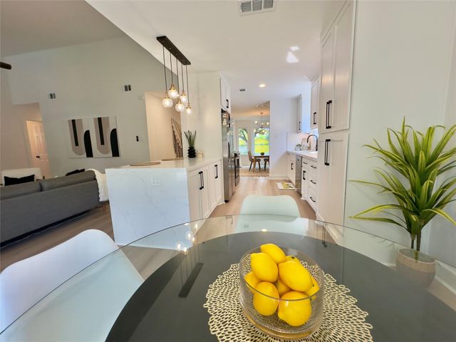 2600 Piping Rock TRL, Austin, TX 78748