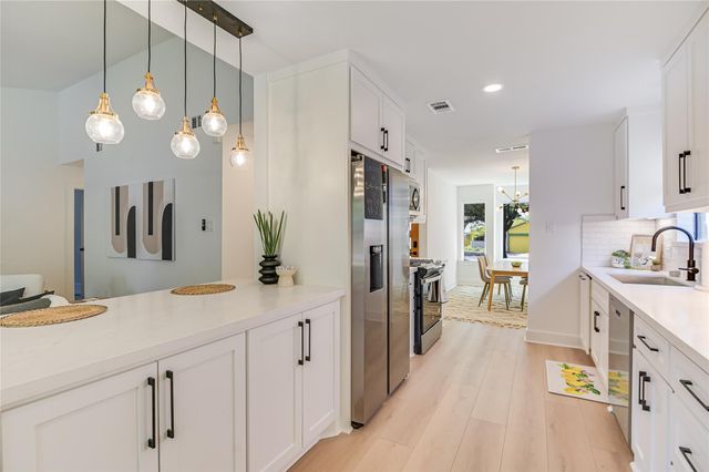 2600 Piping Rock TRL, Austin, TX 78748