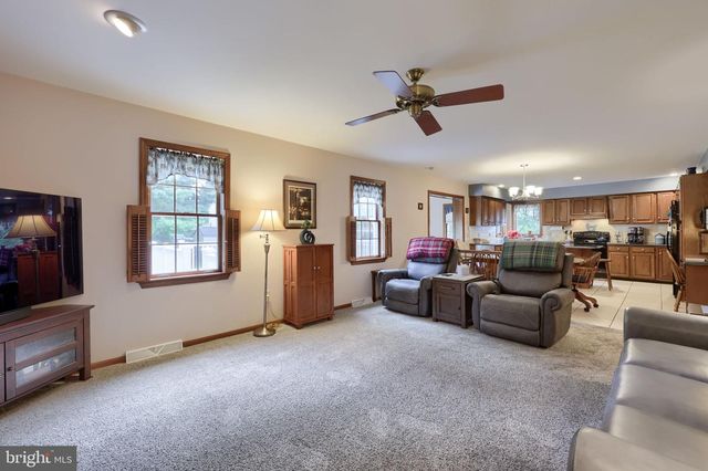 260 S HOMESTEAD DR, Landisville, PA 17538