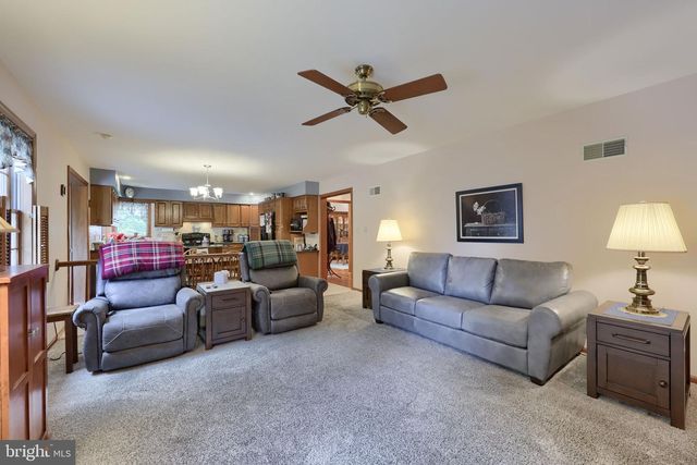 260 S HOMESTEAD DR, Landisville, PA 17538