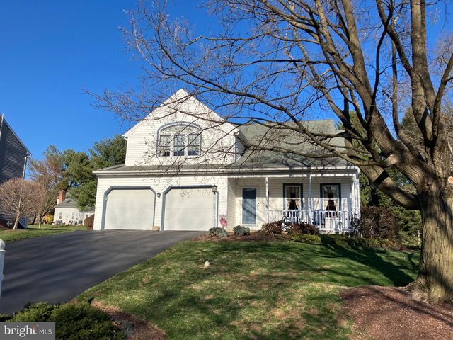 260 S HOMESTEAD DR, Landisville, PA 17538