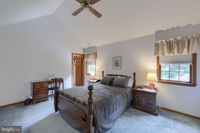 260 S HOMESTEAD DR, Landisville, PA 17538