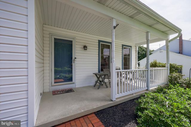 260 S HOMESTEAD DR, Landisville, PA 17538