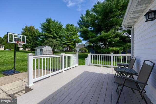 260 S HOMESTEAD DR, Landisville, PA 17538