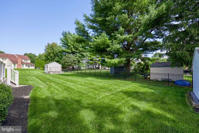 260 S HOMESTEAD DR, Landisville, PA 17538