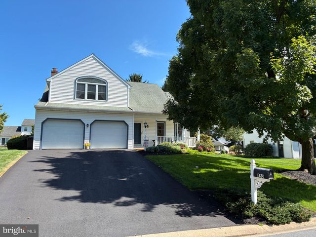 260 S HOMESTEAD DR, Landisville, PA 17538
