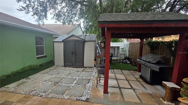 9708 WHITE BARN WAY, Riverview, FL 33569