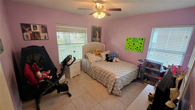 9708 WHITE BARN WAY, Riverview, FL 33569