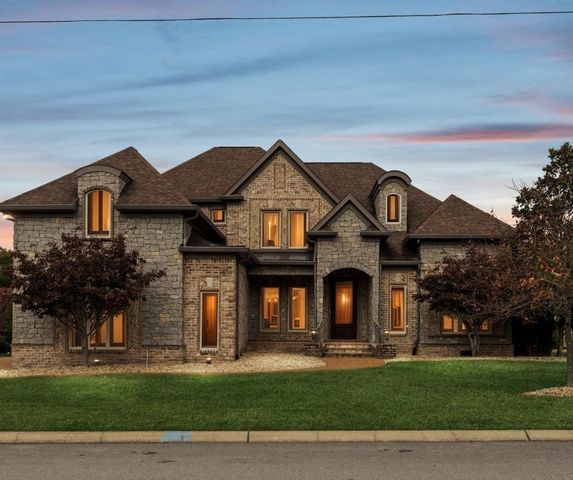 1118 Garrett Way, Mount Juliet, TN 37122