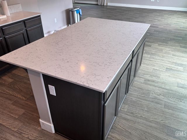 9803 Crystal Falls Lane, Shafter, CA 93263