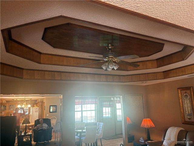 426 Belinda Drive, Alamo, TX 78516