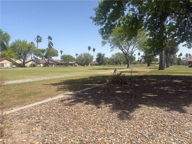 426 Belinda Drive, Alamo, TX 78516