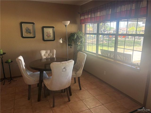 426 Belinda Drive, Alamo, TX 78516