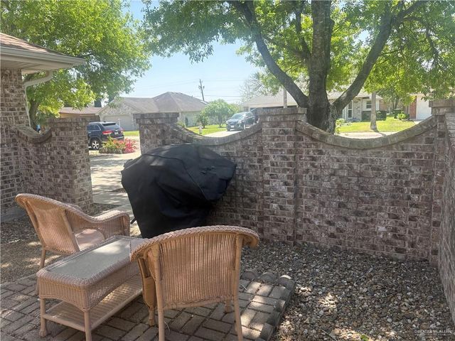 426 Belinda Drive, Alamo, TX 78516