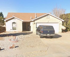 7916 Richwood Road NW, Albuquerque, NM 87120