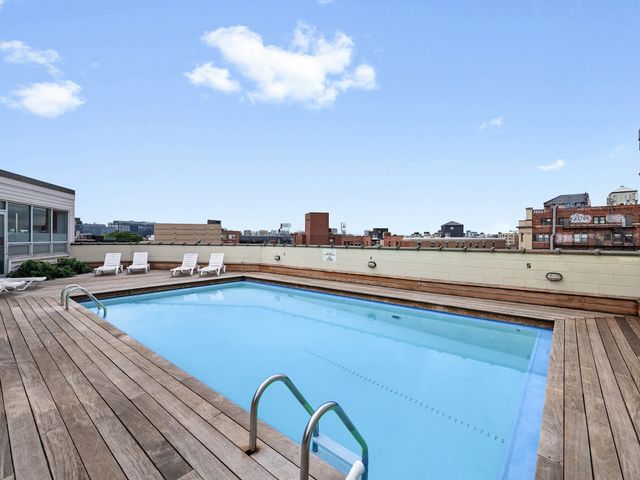 12 Stoneholm St 313, Boston, MA 02115