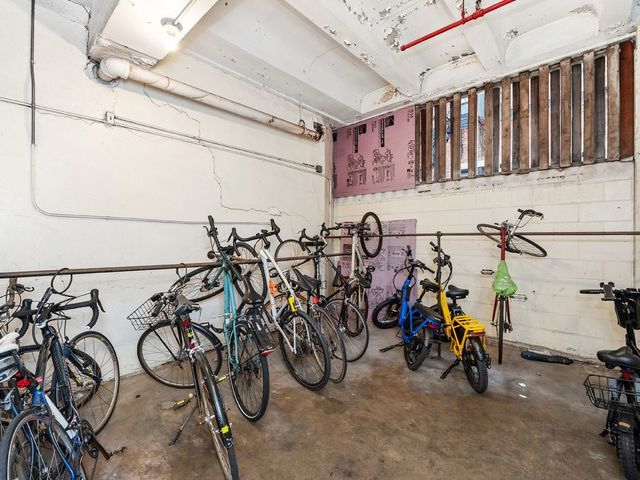 12 Stoneholm St 313, Boston, MA 02115