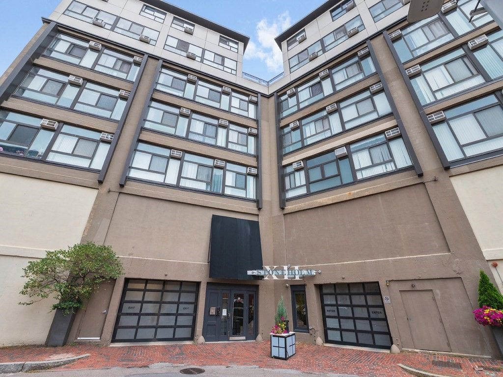 12 Stoneholm St 313, Boston, MA 02115