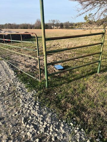 1711 County Road 3501, Wills Point, TX 75169