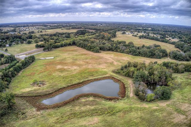 1711 County Road 3501, Wills Point, TX 75169