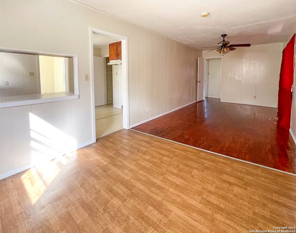 506 W Inez, Beeville, TX 78102