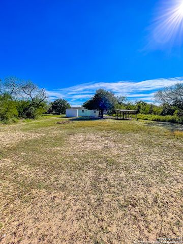 506 W Inez, Beeville, TX 78102