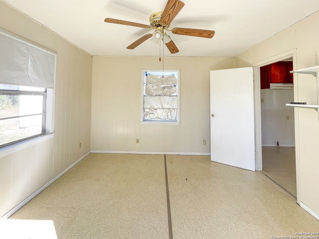 506 W Inez, Beeville, TX 78102