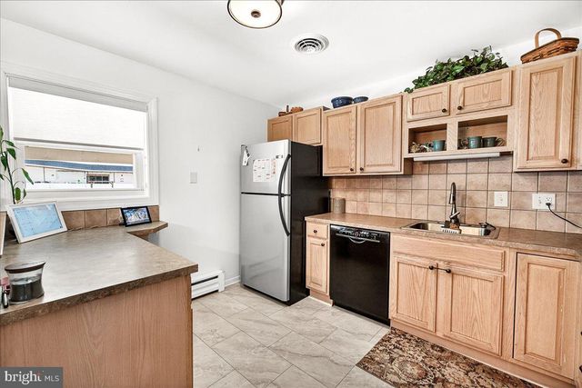 106 HARVARD RD, Hagerstown, MD 21742