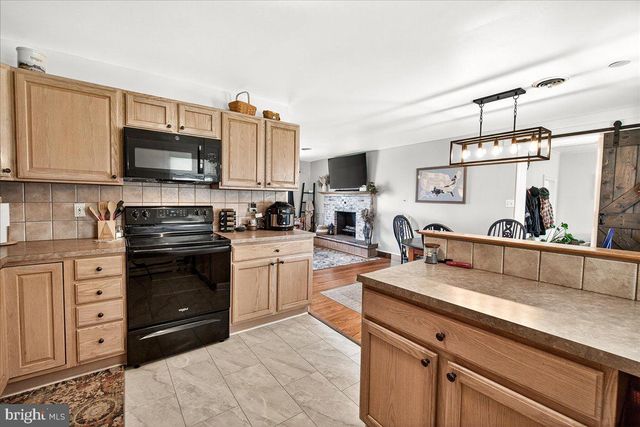 106 HARVARD RD, Hagerstown, MD 21742