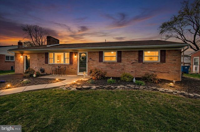 106 HARVARD RD, Hagerstown, MD 21742